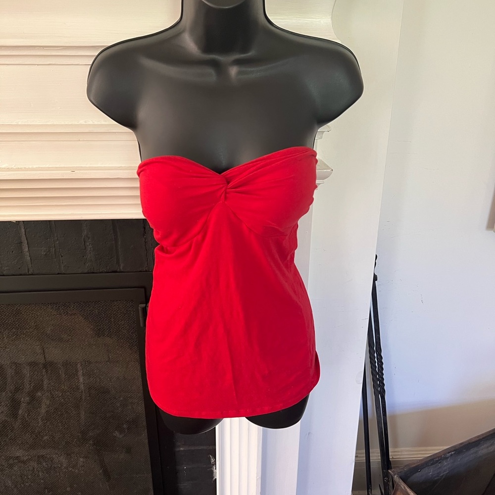 Red strapless padded women’s shirt size large